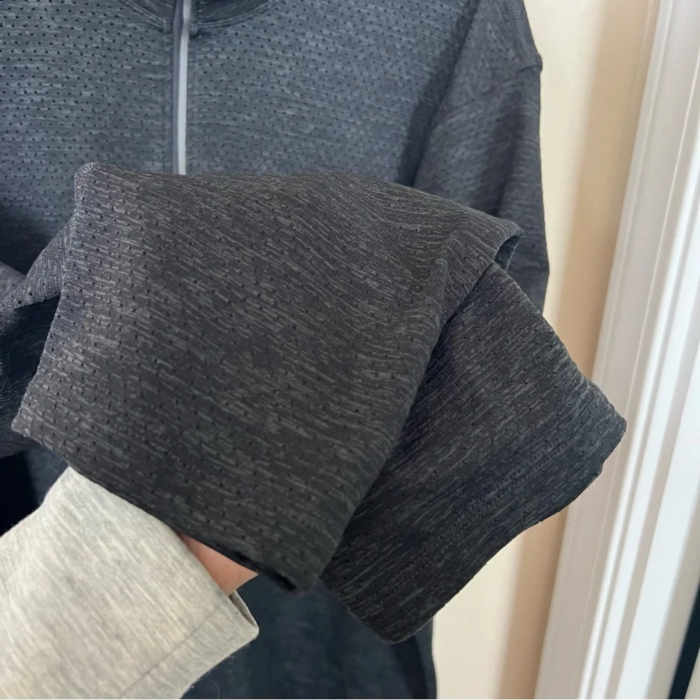 Lululemon Metal Vent Tech Midweight Half Zip